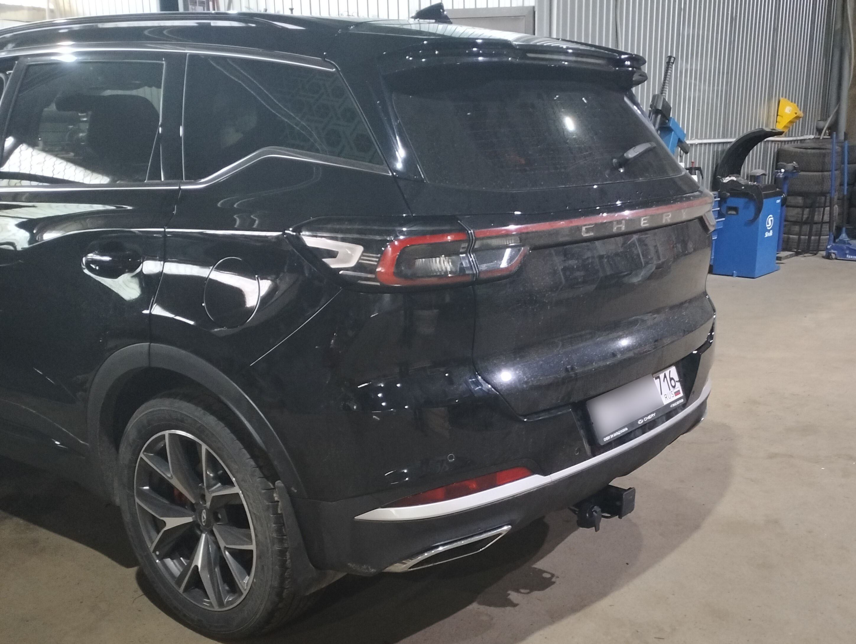 Фаркоп на Chery Tiggo 7 Pro 2020-2024, Xcite X-Cross 7 2024- без подрезки бампера. Тип шара: E (легкосъемный шар под квадрат). Нагрузки: 2200/160 кг. Не комплектуется электрикой